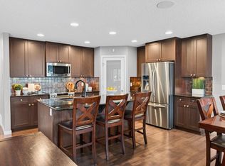 21711 85th Ave NW, Edmonton, AB T5T4R9