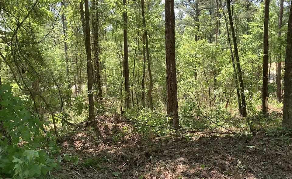 2nd image of Grey Hill Rd