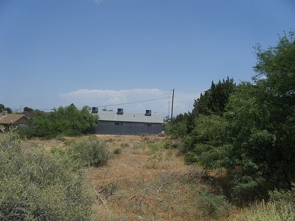 3rd image of 4130 N Pima Way