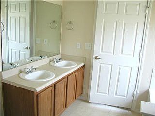 4th image of 12504 La Paz Ln