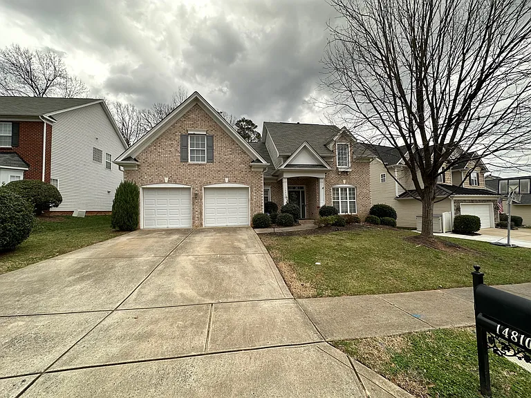 14810 Provence Ln — Photo 1