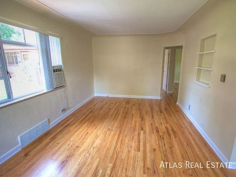 2435 S Corona St — Photo 20
