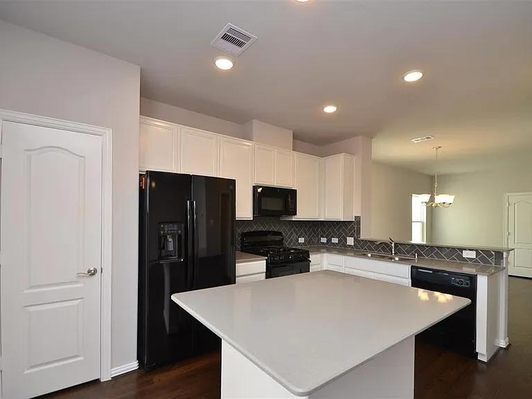 3210 Harmony Creek Ln — Photo 8