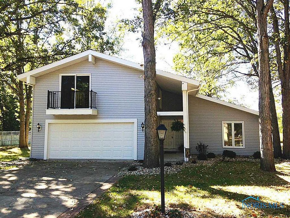 1st image of 2072 Laurelwood St