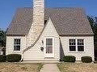 648 S Park St, Paxton, IL 60957