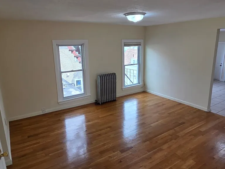 26 Highland Ave #2 — Photo 9