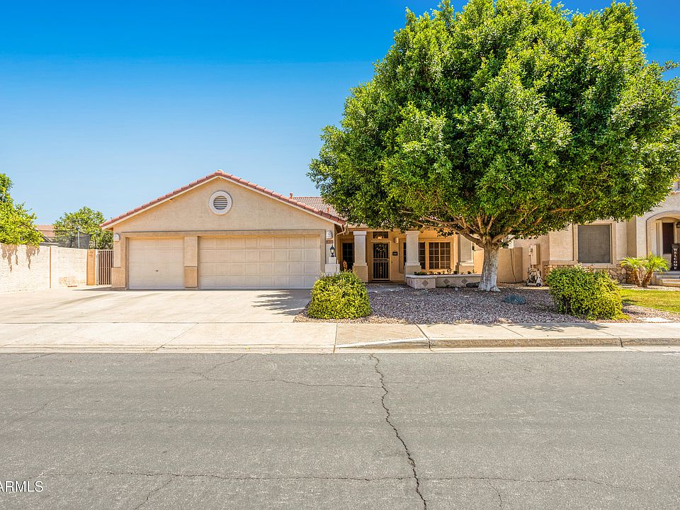 1st image of 1800 E SAGEBRUSH Street