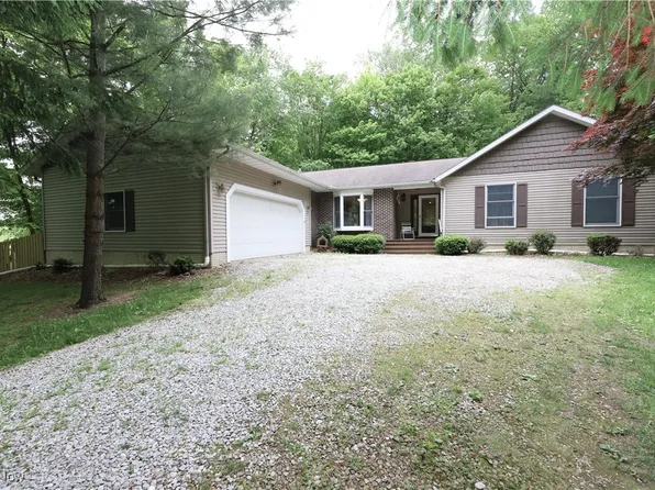 6191 Root Rd, Spencer, OH 44275