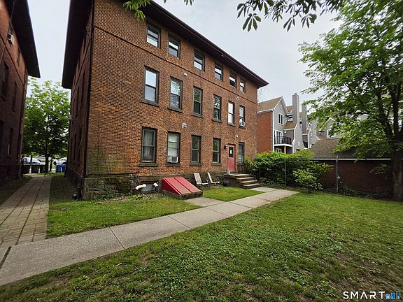 3rd image of 68-70 Morris Street #201