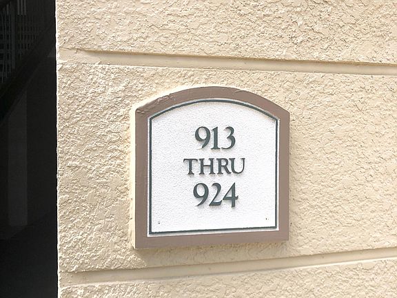 2nd image of 17112 Carrington Park Dr APT 917