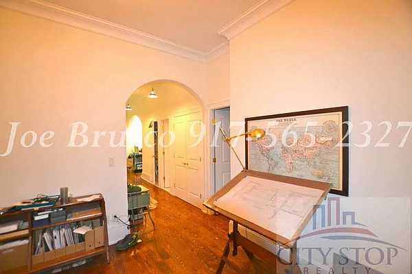 Rented by City Stop Realty | media 100