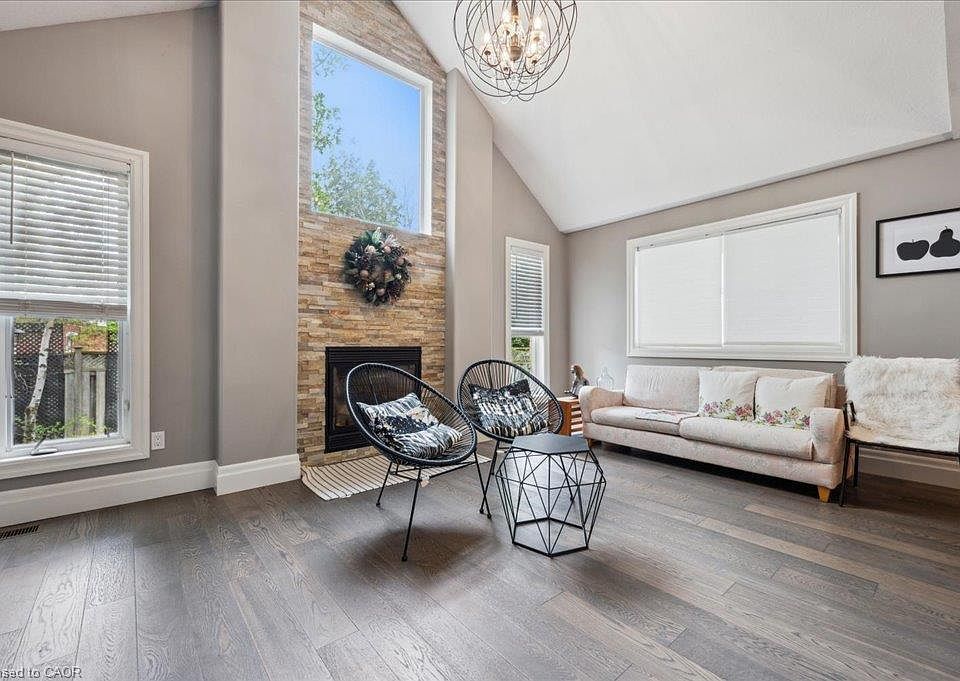 1st image of 537 Havendale Pl