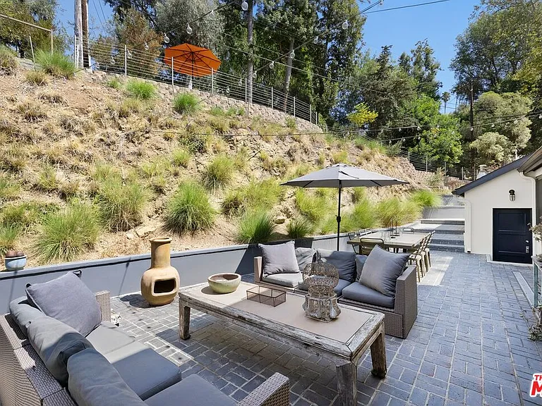 5733 Valley Oak Dr — Photo 15