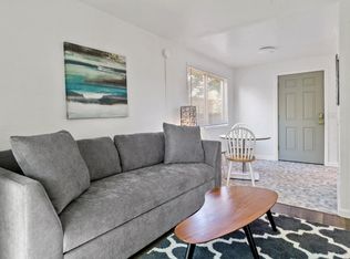 (Undisclosed Address), Eugene, OR 97401
