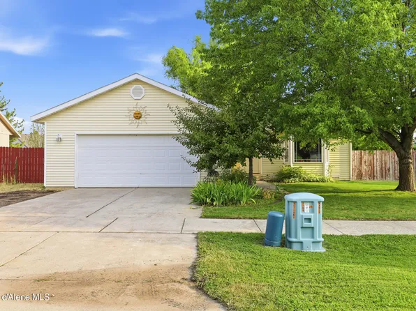 1053 W Heron Ave, Hayden Lake, ID 83835