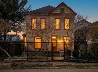 2416 Whitney St, Houston, TX 77006