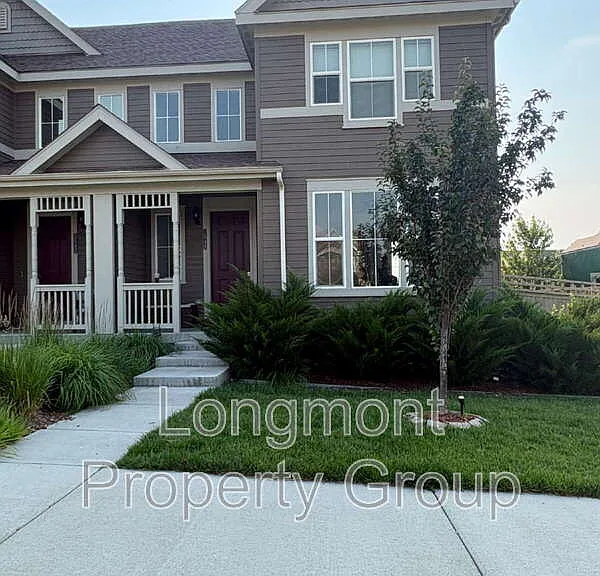 1648 Drake Aly — Photo 1