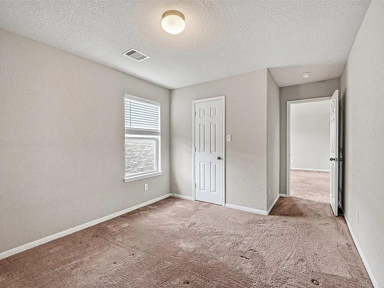 20606 Iron Timber Ln — Photo 32