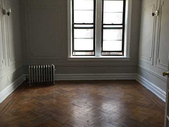 5th image of 880 47th St APT 10C