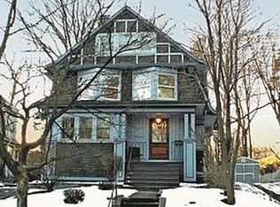 79 Kenyon St, Hartford, CT 06105