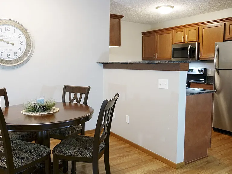 Legacy Pointe Apartments — Photo 14