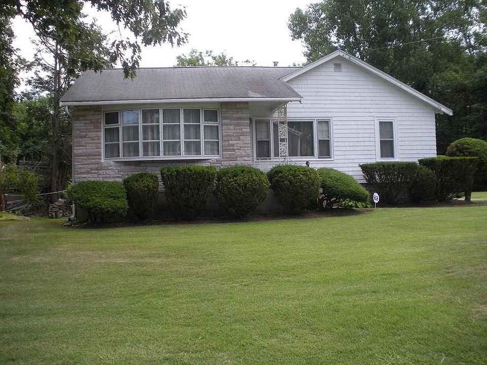 1st image of 1805 Turnpike St #1