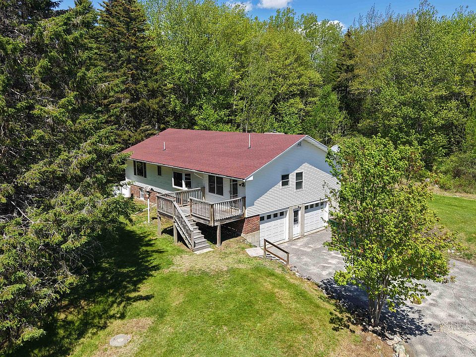 1st image of 799 Pond Road