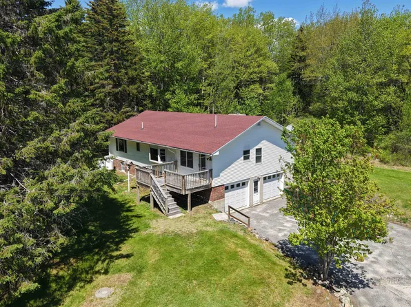 799 Pond Road, Gouldsboro, ME 04607