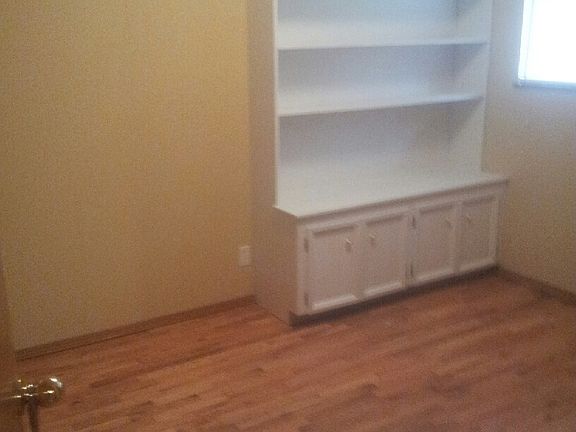 4th image of 2644 McKinley Pl SE