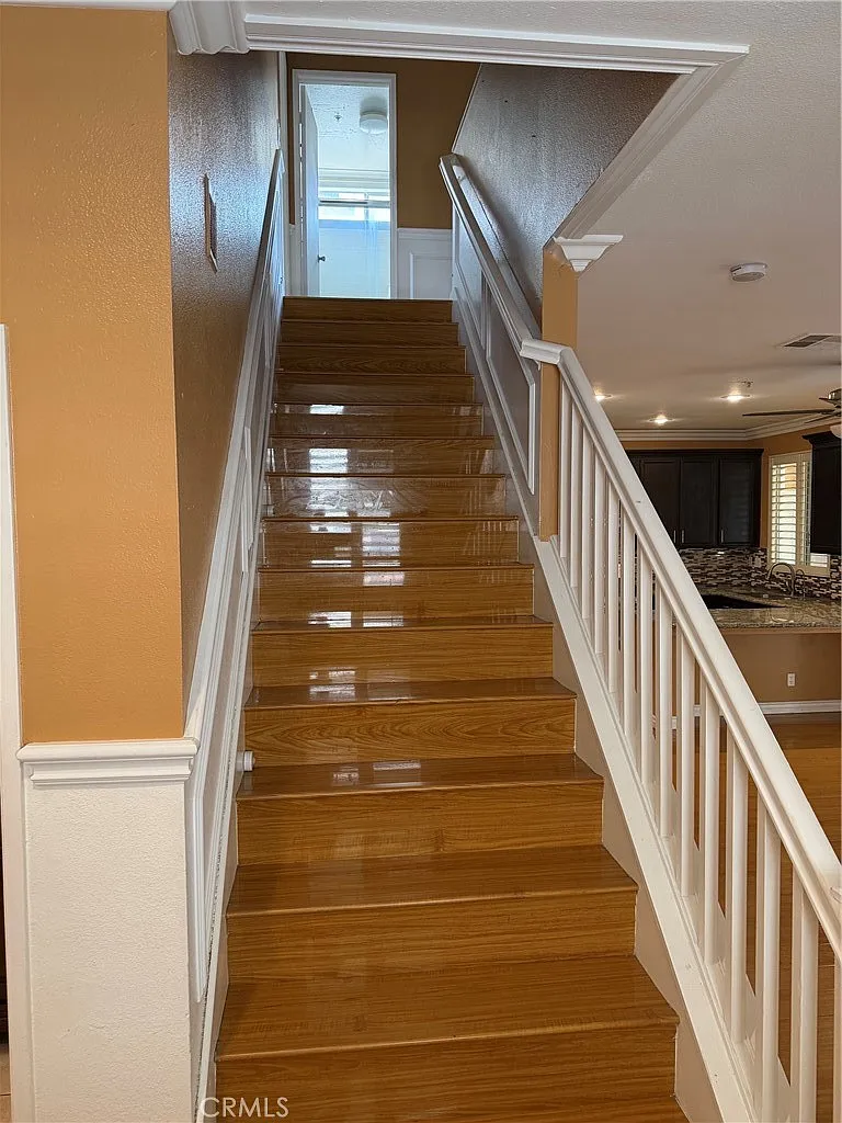 3 bed, 2.5 bath, 1500 sqft, $3,200 — Photo 4
