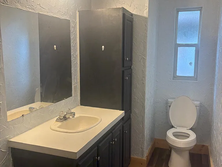 24800 S 630th Rd #D9 — Photo 9