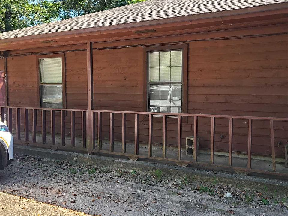 1st image of 331 E Olive Rd