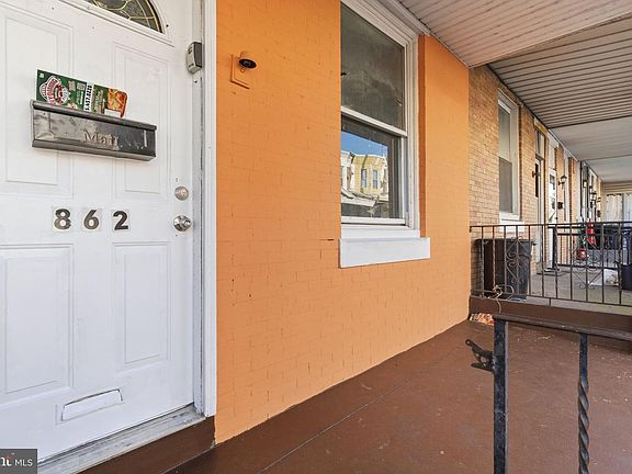 3rd image of 862 E Cornwall St