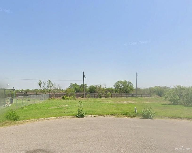 1st image of 1344 Carlos Dr