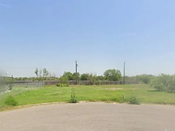 1344 Carlos Dr, Alamo, TX 78516