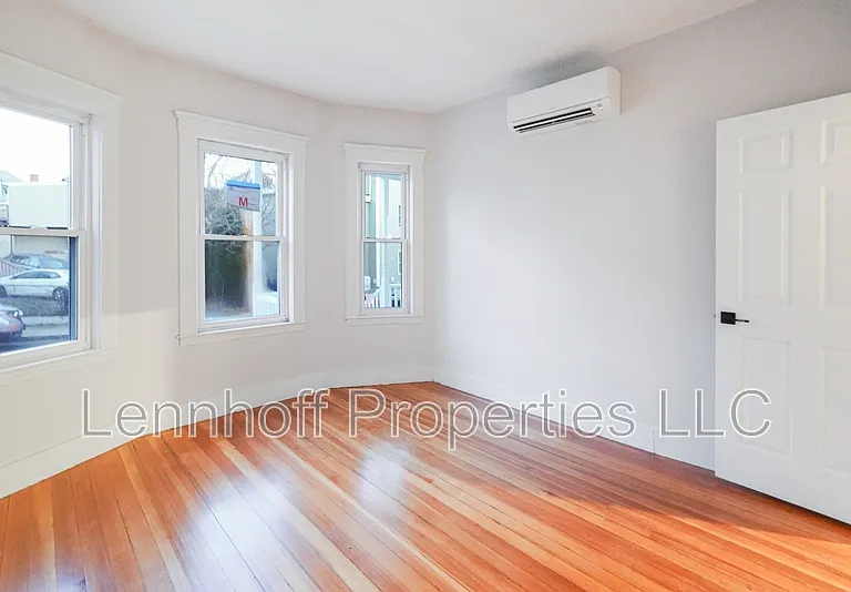 28 Clark St #1 — Photo 10