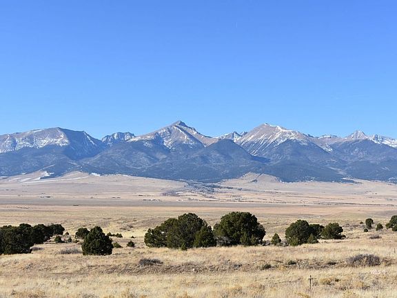 2nd image of 433 Taos Trl