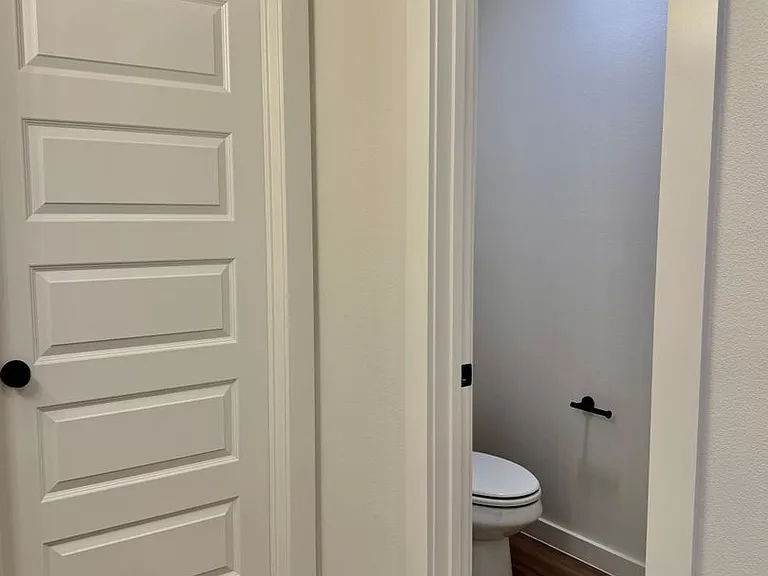 2408 Aberdeen Ave — Photo 15