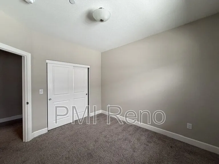 1795 Dark Horse Rd #C — Photo 11
