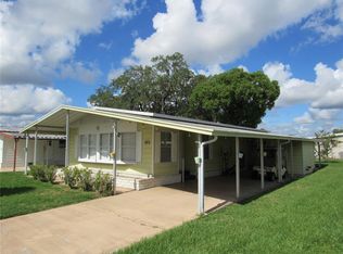 5529 Benton St, Zephyrhills, FL 33542