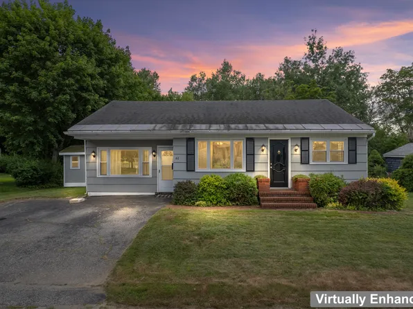 61 Harold Street, Lewiston, ME 04240