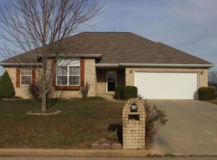 415 Columbine St, Rogersville, MO 65742