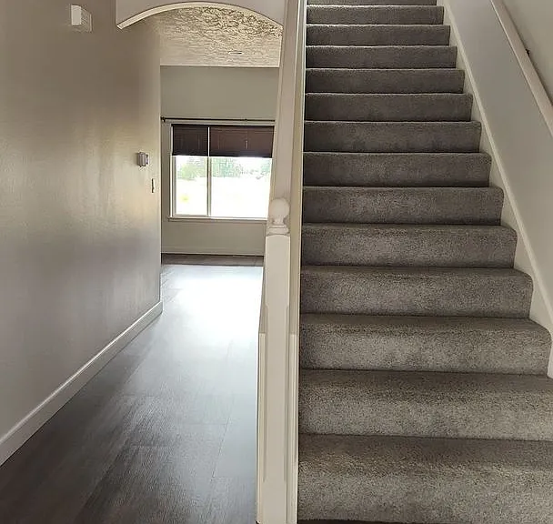 3807 Ryunkin St SE — Photo 3