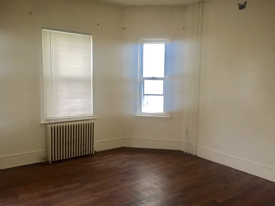 89 Atlantic Ave #2