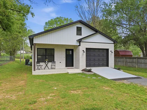 6 7th St, Greenbrier, AR 72058
