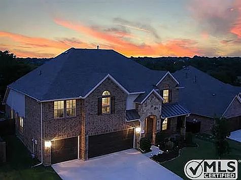 5th image of 3705 Bella Vista Dr