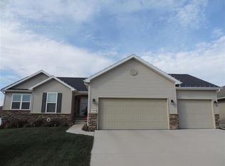 4826 Winghaven Dr, Waterloo, IA 50701