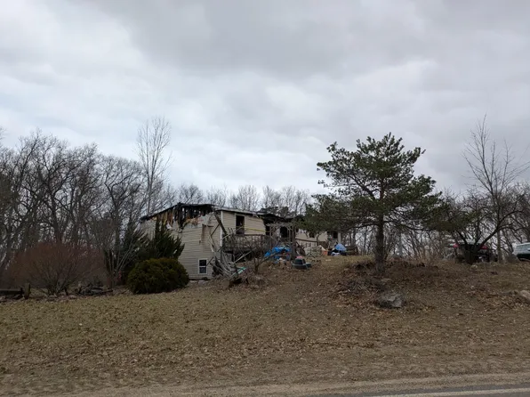 5024 Fenwick Rd, Greenville, MI 48838