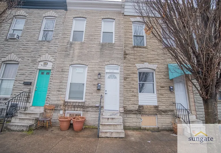 3205 Esther Pl — Photo 32