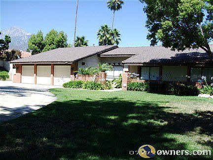 wide shot looking north